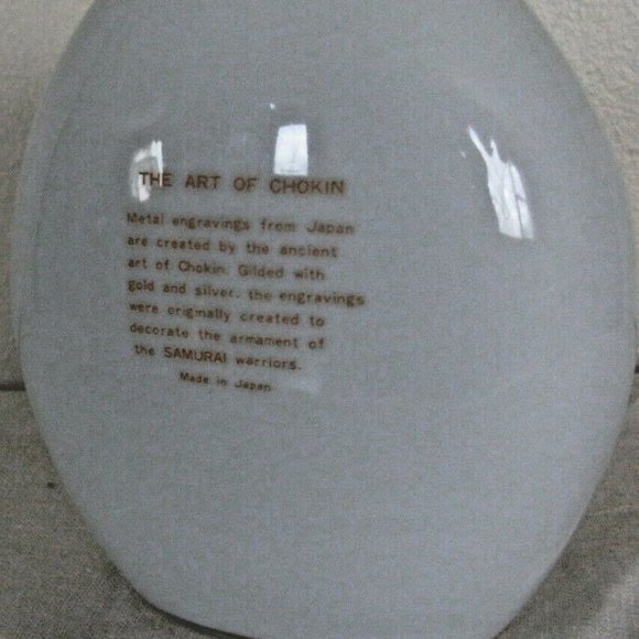 White & Gold Japan The Art of Chokin Mini Vase 5" - Picture 4 of 6